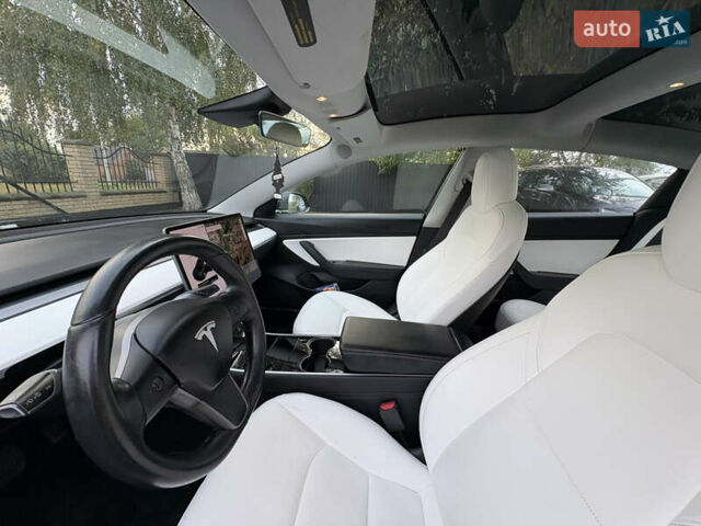 Чорний Тесла Модель 3, об'ємом двигуна 0 л та пробігом 152 тис. км за 13500 $, фото 24 на Automoto.ua