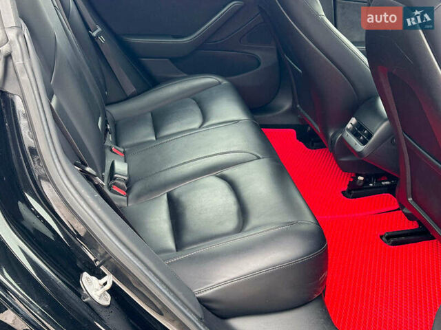 Чорний Тесла Модель 3, об'ємом двигуна 0 л та пробігом 137 тис. км за 18990 $, фото 23 на Automoto.ua