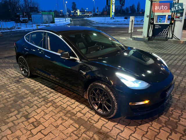 Черный Тесла Модель 3, объемом двигателя 0 л и пробегом 160 тыс. км за 16888 $, фото 9 на Automoto.ua