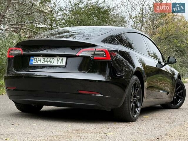 Черный Тесла Модель 3, объемом двигателя 0 л и пробегом 102 тыс. км за 18900 $, фото 32 на Automoto.ua