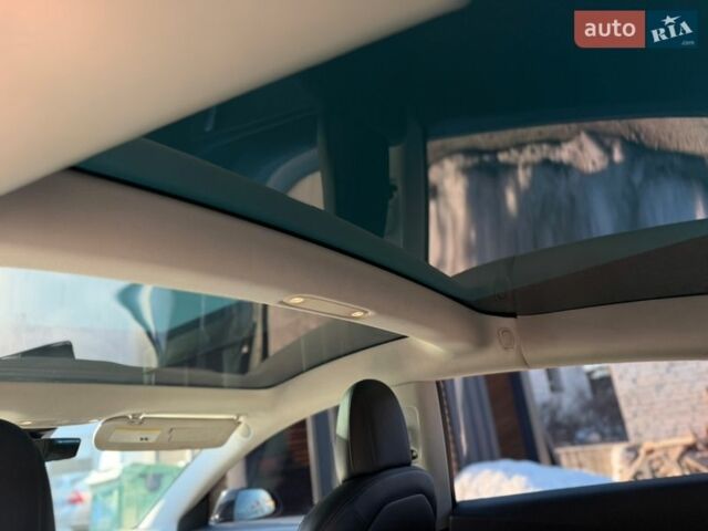 Черный Тесла Модель 3, объемом двигателя 0 л и пробегом 100 тыс. км за 13499 $, фото 42 на Automoto.ua