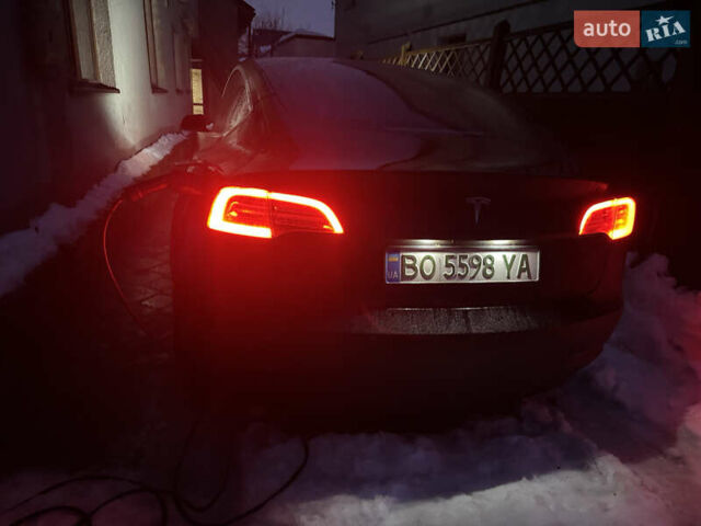 Чорний Тесла Модель 3, об'ємом двигуна 0 л та пробігом 167 тис. км за 14500 $, фото 1 на Automoto.ua