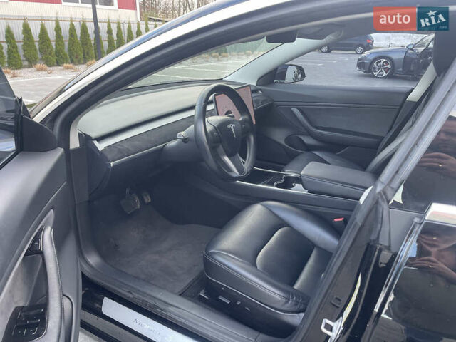Чорний Тесла Модель 3, об'ємом двигуна 0 л та пробігом 156 тис. км за 15699 $, фото 11 на Automoto.ua