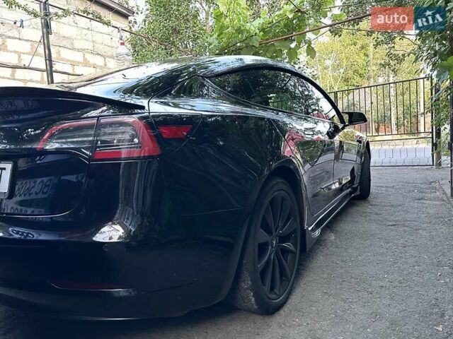 Черный Тесла Модель 3, объемом двигателя 0 л и пробегом 79 тыс. км за 26999 $, фото 27 на Automoto.ua
