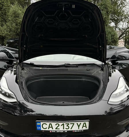 Чорний Тесла Модель 3, об'ємом двигуна 0 л та пробігом 187 тис. км за 17000 $, фото 19 на Automoto.ua