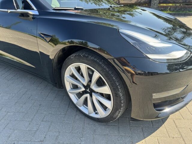 Чорний Тесла Модель 3, об'ємом двигуна 0 л та пробігом 125 тис. км за 15769 $, фото 3 на Automoto.ua
