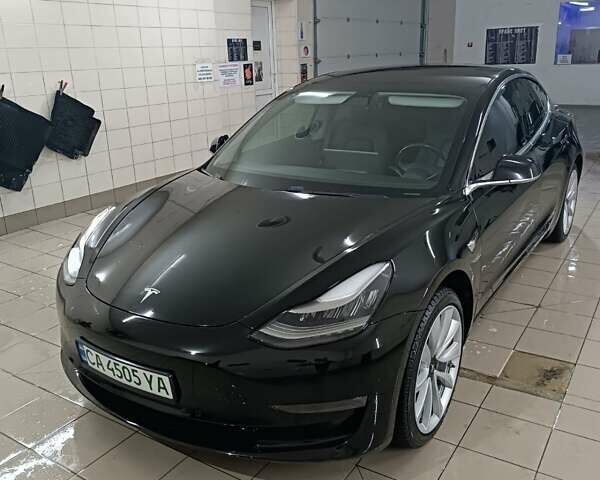 Тесла Модель 3 2018 у Умани на Automoto.ua Чорний Тесла Модель 3, об'ємом двигуна 0 л та пробігом 201 тис. км за 19000 $, фото 15 на Automoto.ua