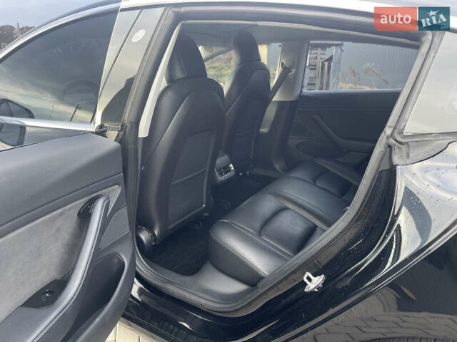 Чорний Тесла Модель 3, об'ємом двигуна 0 л та пробігом 156 тис. км за 16800 $, фото 19 на Automoto.ua