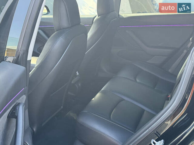 Черный Тесла Модель 3, объемом двигателя 0 л и пробегом 92 тыс. км за 16800 $, фото 5 на Automoto.ua