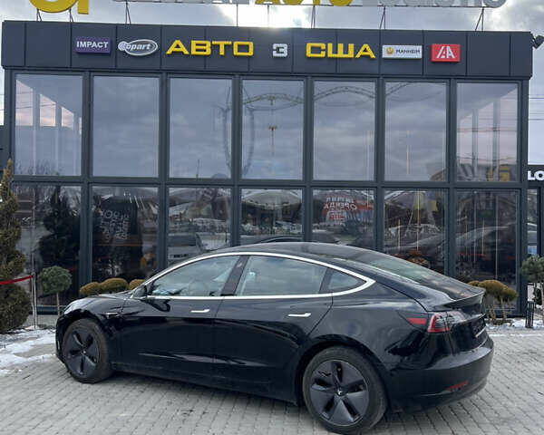 Чорний Тесла Модель 3, об'ємом двигуна 0 л та пробігом 120 тис. км за 14700 $, фото 1 на Automoto.ua