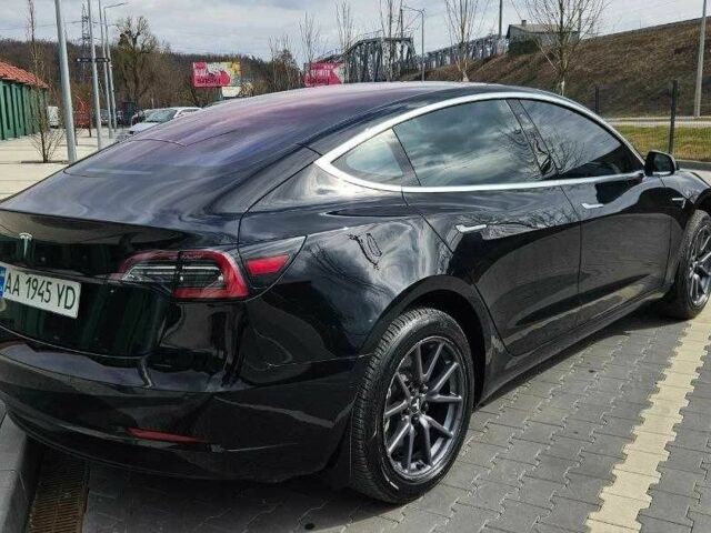 Чорний Тесла Модель 3, об'ємом двигуна 0 л та пробігом 208 тис. км за 16500 $, фото 7 на Automoto.ua