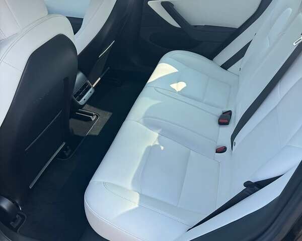 Чорний Тесла Модель 3, об'ємом двигуна 0 л та пробігом 160 тис. км за 17900 $, фото 18 на Automoto.ua