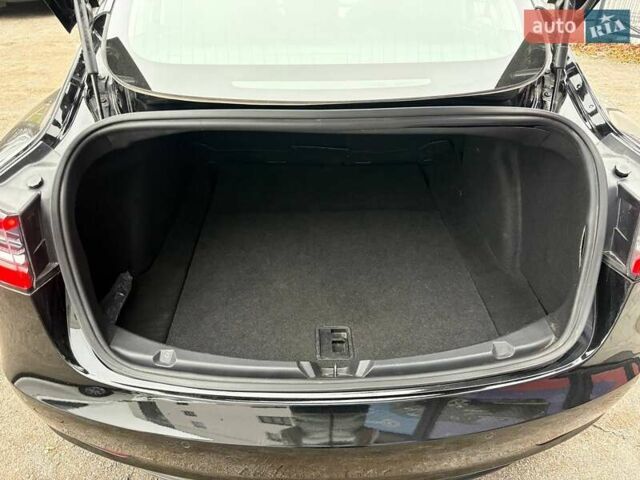 Черный Тесла Модель 3, объемом двигателя 0 л и пробегом 83 тыс. км за 20000 $, фото 7 на Automoto.ua