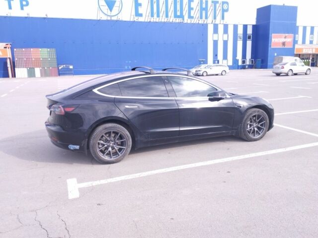 Черный Тесла Модель 3, объемом двигателя 0 л и пробегом 129 тыс. км за 16800 $, фото 7 на Automoto.ua