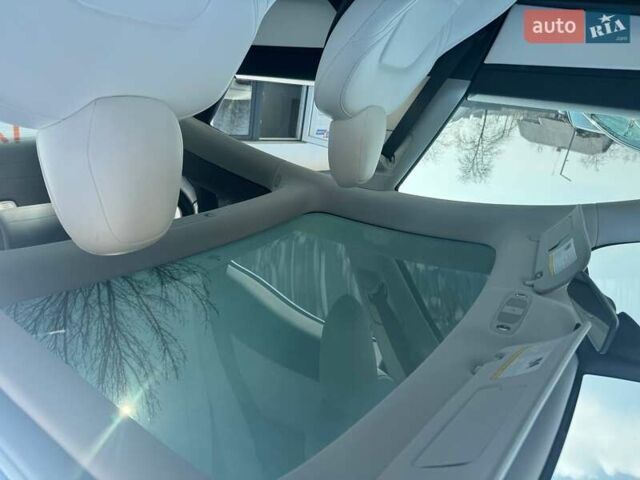 Чорний Тесла Модель 3, об'ємом двигуна 0 л та пробігом 160 тис. км за 17900 $, фото 14 на Automoto.ua