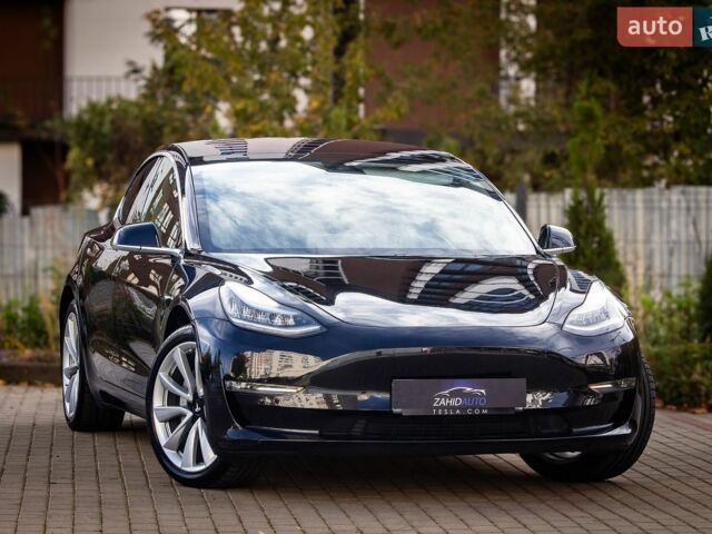 Чорний Тесла Модель 3, об'ємом двигуна 0 л та пробігом 128 тис. км за 16500 $, фото 5 на Automoto.ua