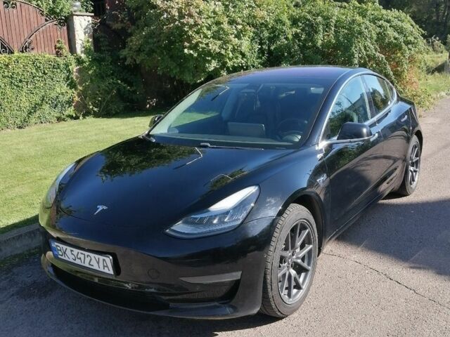 Черный Тесла Модель 3, объемом двигателя 0 л и пробегом 180 тыс. км за 17500 $, фото 2 на Automoto.ua