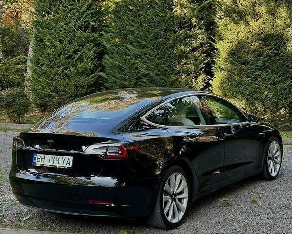Черный Тесла Модель 3, объемом двигателя 0 л и пробегом 130 тыс. км за 15000 $, фото 6 на Automoto.ua
