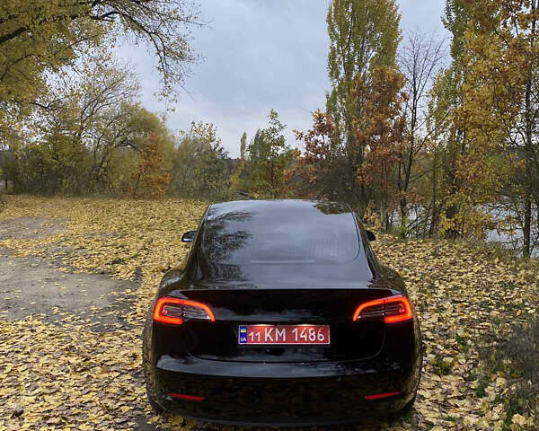 Тесла Модель 3 2018 в Виннице на Automoto.ua Черный Тесла Модель 3, объемом двигателя 0 л и пробегом 95 тыс. км за 16500 $, фото 3 на Automoto.ua