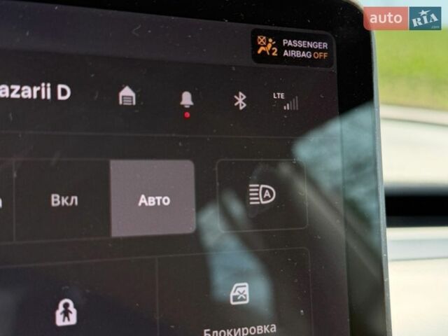 Черный Тесла Модель 3, объемом двигателя 0 л и пробегом 119 тыс. км за 15899 $, фото 20 на Automoto.ua