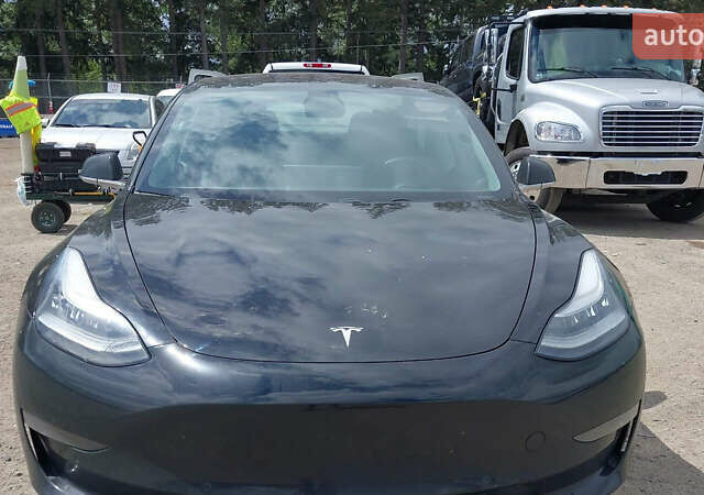 Черный Тесла Модель 3, объемом двигателя 0 л и пробегом 120 тыс. км за 14999 $, фото 10 на Automoto.ua