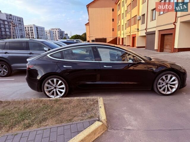 Чорний Тесла Модель 3, об'ємом двигуна 0 л та пробігом 109 тис. км за 15700 $, фото 18 на Automoto.ua