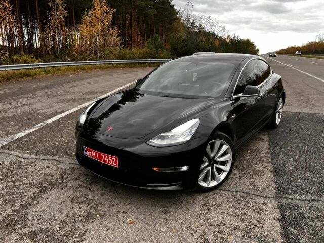 Чорний Тесла Модель 3, об'ємом двигуна 0 л та пробігом 160 тис. км за 16500 $, фото 5 на Automoto.ua