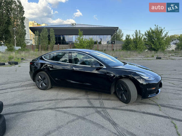 Черный Тесла Модель 3, объемом двигателя 0 л и пробегом 141 тыс. км за 19777 $, фото 3 на Automoto.ua