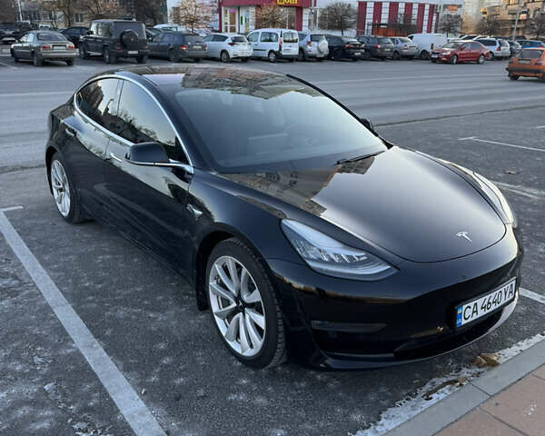 Черный Тесла Модель 3, объемом двигателя 0 л и пробегом 99 тыс. км за 17000 $, фото 1 на Automoto.ua