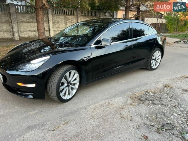 Черный Тесла Модель 3, объемом двигателя 0 л и пробегом 176 тыс. км за 16500 $, фото 2 на Automoto.ua
