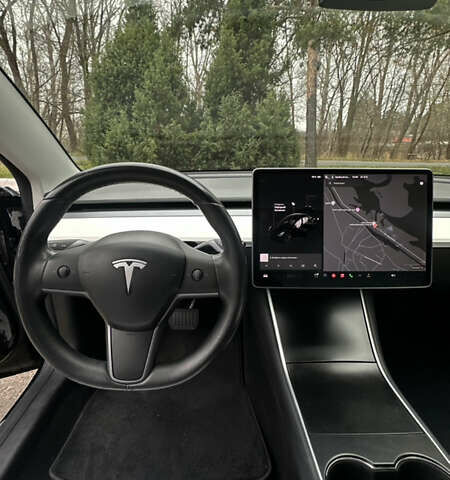 Чорний Тесла Модель 3, об'ємом двигуна 0 л та пробігом 187 тис. км за 17000 $, фото 28 на Automoto.ua