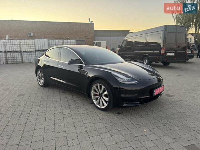 Чорний Тесла Модель 3, об'ємом двигуна 0 л та пробігом 160 тис. км за 14800 $, фото 21 на Automoto.ua