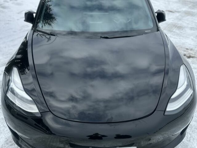 Черный Тесла Модель 3, объемом двигателя 0 л и пробегом 64 тыс. км за 17000 $, фото 4 на Automoto.ua