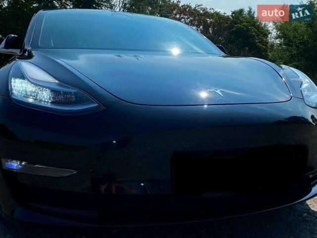 Чорний Тесла Модель 3, об'ємом двигуна 0 л та пробігом 49 тис. км за 19000 $, фото 6 на Automoto.ua