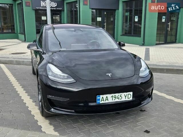 Черный Тесла Модель 3, объемом двигателя 0 л и пробегом 205 тыс. км за 17500 $, фото 1 на Automoto.ua