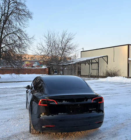 Чорний Тесла Модель 3, об'ємом двигуна 0 л та пробігом 80 тис. км за 19500 $, фото 11 на Automoto.ua