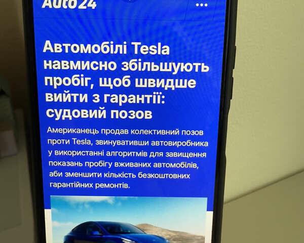 Черный Тесла Модель 3, объемом двигателя 0 л и пробегом 201 тыс. км за 19999 $, фото 145 на Automoto.ua