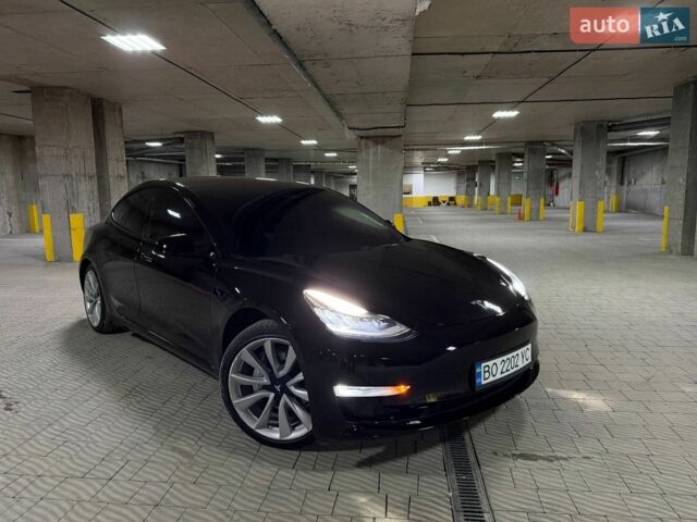 Чорний Тесла Модель 3, об'ємом двигуна 0 л та пробігом 134 тис. км за 16900 $, фото 1 на Automoto.ua