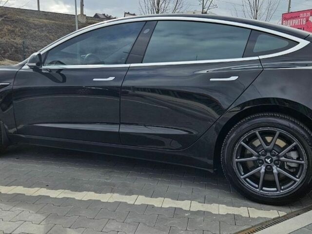 Чорний Тесла Модель 3, об'ємом двигуна 0 л та пробігом 205 тис. км за 16200 $, фото 5 на Automoto.ua