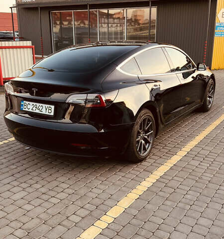 Черный Тесла Модель 3, объемом двигателя 0 л и пробегом 132 тыс. км за 16500 $, фото 5 на Automoto.ua