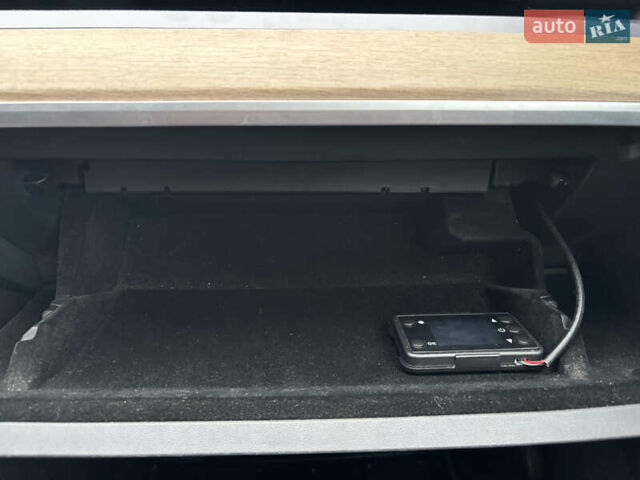 Черный Тесла Модель 3, объемом двигателя 0 л и пробегом 110 тыс. км за 14900 $, фото 30 на Automoto.ua