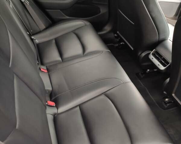 Чорний Тесла Модель 3, об'ємом двигуна 0 л та пробігом 58 тис. км за 15900 $, фото 19 на Automoto.ua