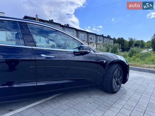 Чорний Тесла Модель 3, об'ємом двигуна 0 л та пробігом 194 тис. км за 16290 $, фото 5 на Automoto.ua