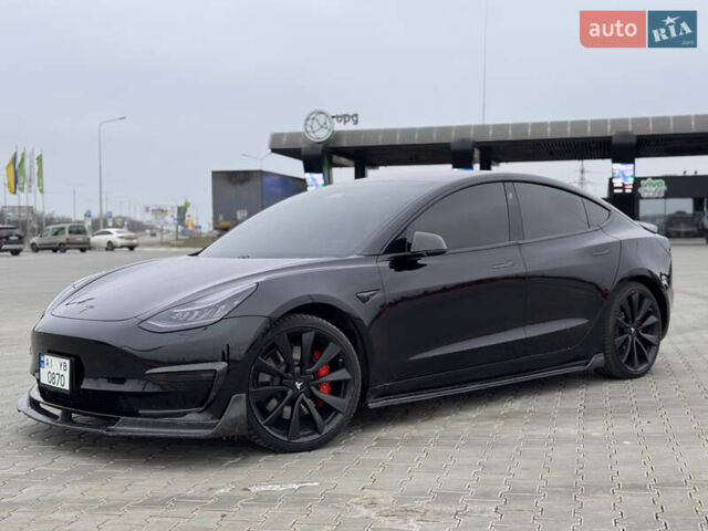 Чорний Тесла Модель 3, об'ємом двигуна 0 л та пробігом 93 тис. км за 19500 $, фото 1 на Automoto.ua