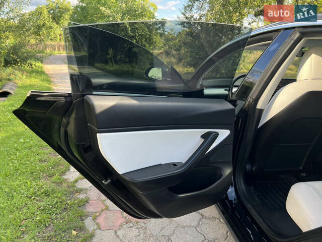 Чорний Тесла Модель 3, об'ємом двигуна 0 л та пробігом 103 тис. км за 16500 $, фото 104 на Automoto.ua