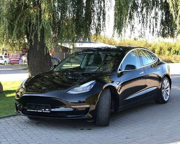Черный Тесла Модель 3, объемом двигателя 0 л и пробегом 150 тыс. км за 21900 $, фото 2 на Automoto.ua