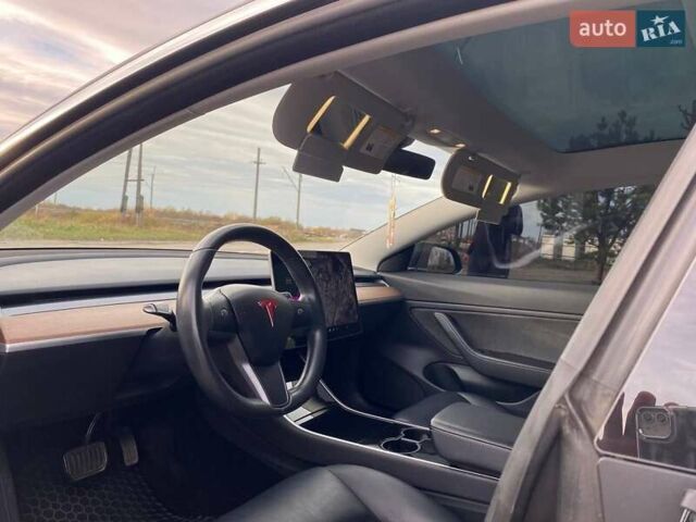 Черный Тесла Модель 3, объемом двигателя 0 л и пробегом 160 тыс. км за 16500 $, фото 40 на Automoto.ua