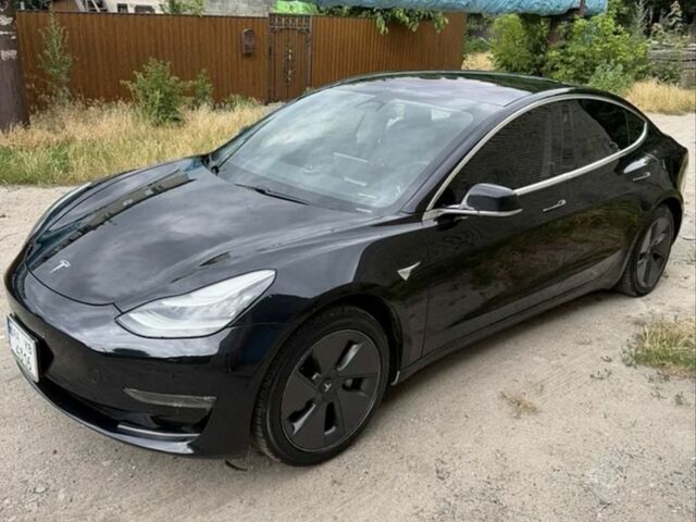 Черный Тесла Модель 3, объемом двигателя 0 л и пробегом 202 тыс. км за 16504 $, фото 1 на Automoto.ua