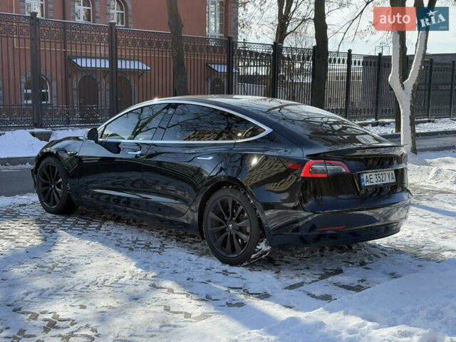 Чорний Тесла Модель 3, об'ємом двигуна 0 л та пробігом 112 тис. км за 18500 $, фото 5 на Automoto.ua