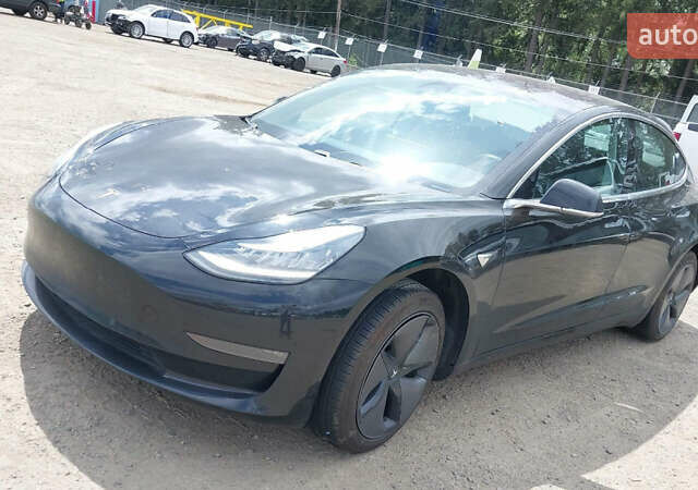 Черный Тесла Модель 3, объемом двигателя 0 л и пробегом 120 тыс. км за 14999 $, фото 1 на Automoto.ua